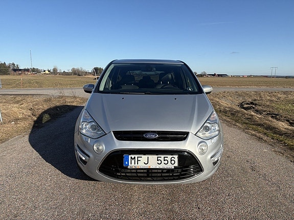 Ford S-MAX 2 of 5