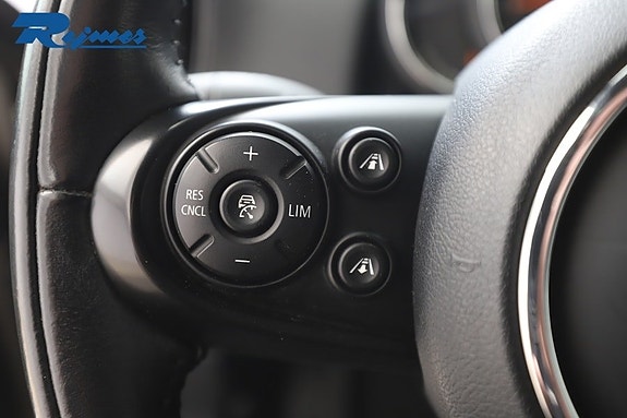 MINI Countryman Cooper SE 14 of 21