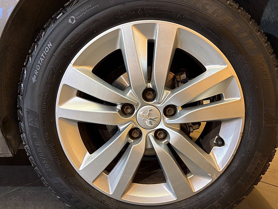 Peugeot 308 21 of 21