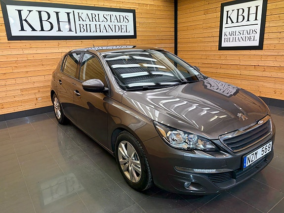 Peugeot 308 8 of 21