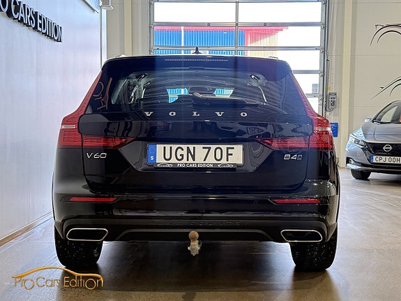 Volvo V60 Cross Country 5 of 5