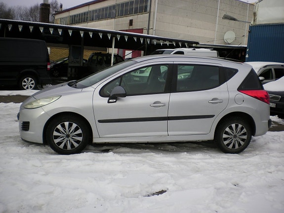 Peugeot 207 SW 5 of 5
