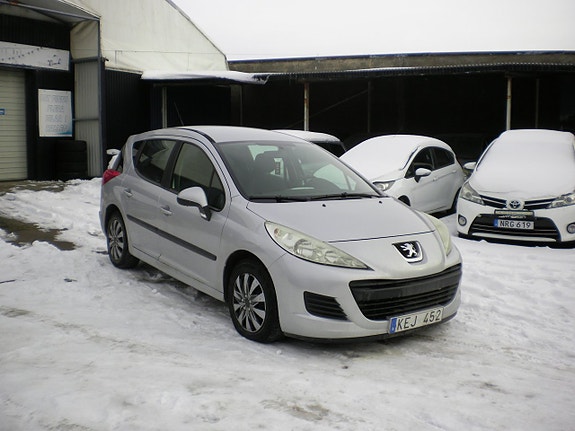 Peugeot 207 SW 2 of 5