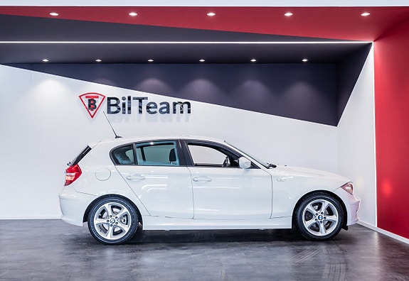 BMW 118d 11 of 24