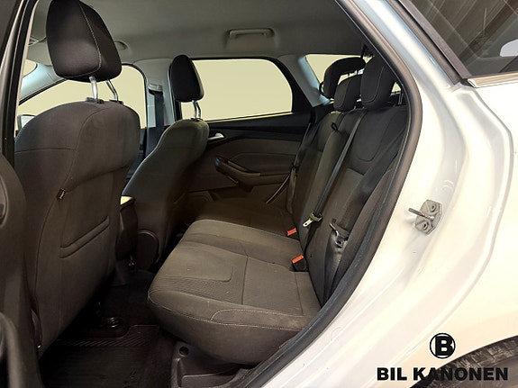 Ford Focus 11 of 15