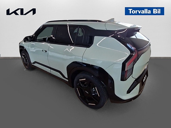 Kia EV3 6 of 12