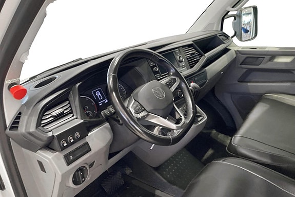 Volkswagen Transporter 6 of 14