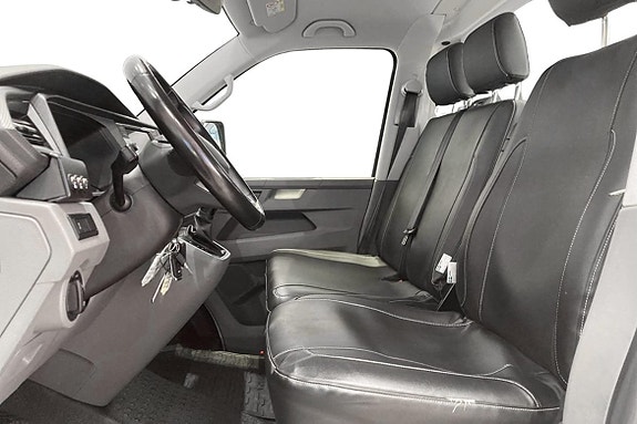 Volkswagen Transporter 9 of 14