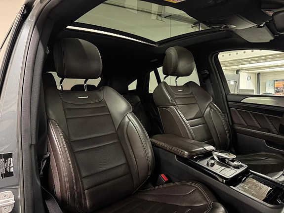 Mercedes-Benz GLE63 16 of 27