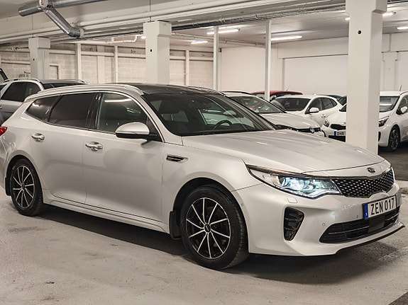 Kia Optima 2 of 5