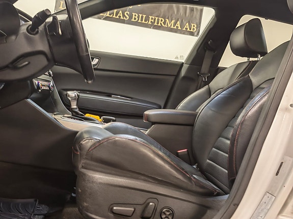 Kia Optima 14 of 18