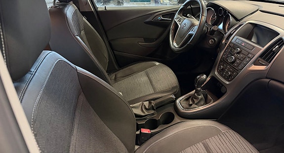 Opel Astra 4 of 4