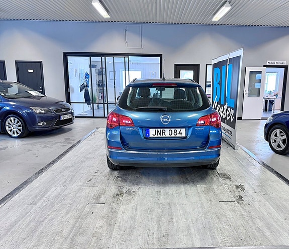 Opel Astra 3 of 4