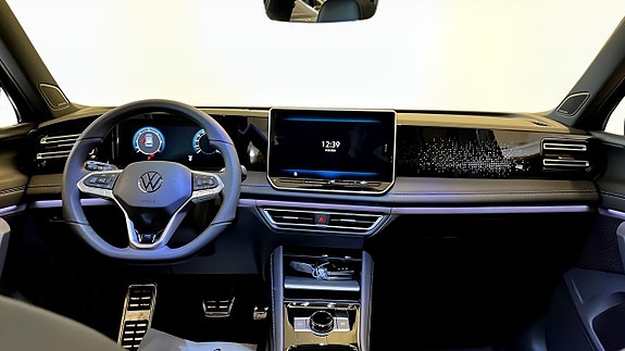 Volkswagen Tiguan 11 of 13