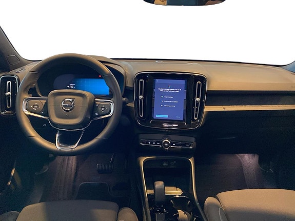 Volvo C40 5 of 15