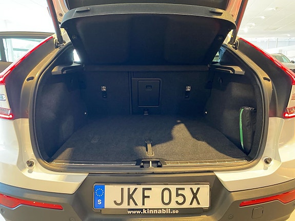 Volvo C40 13 of 15