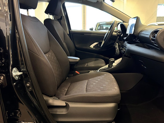 Mazda 2 9 of 19