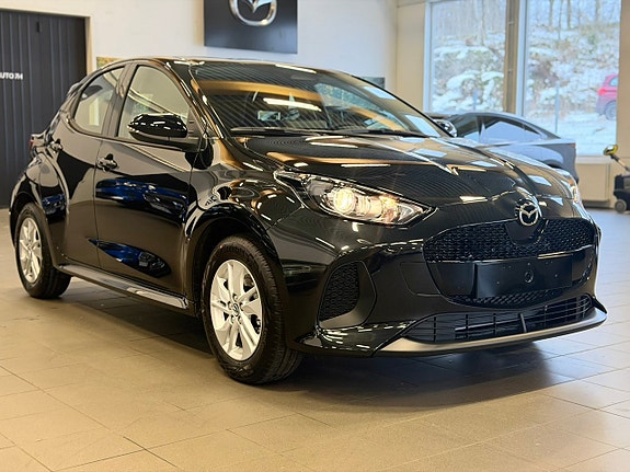 Mazda 2 2 of 19