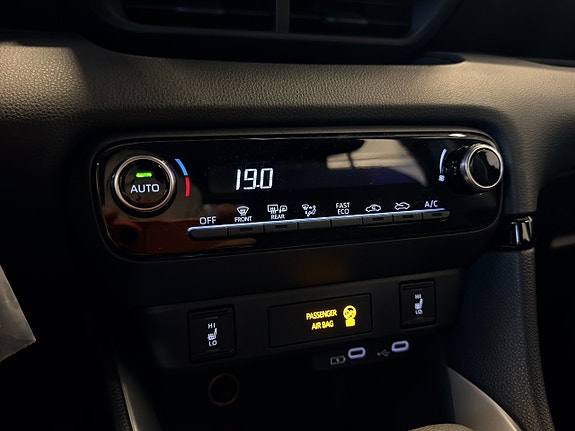 Mazda 2 15 of 19