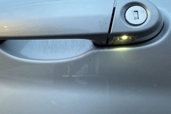 BMW 118i 18 of 27