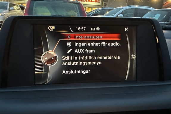 BMW 118i 17 of 27