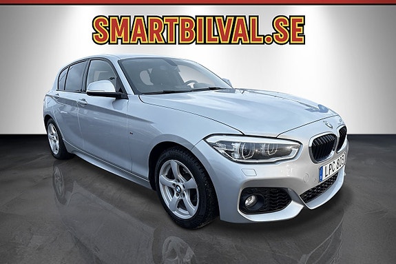 BMW 118i 3 of 5