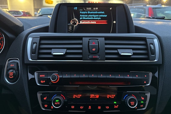 BMW 118i 14 of 27