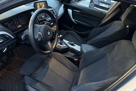 BMW 118i 9 of 27