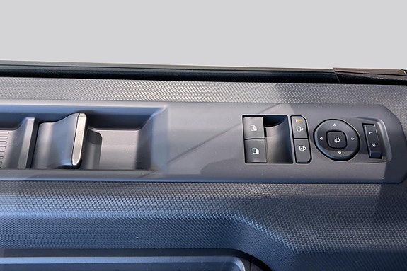 Kia PV5 17 of 21