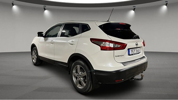 Nissan Qashqai 4 of 5
