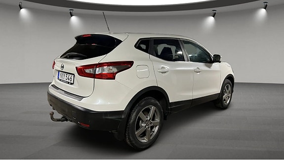 Nissan Qashqai 3 of 5