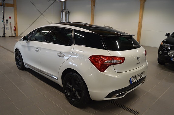 Citroen DS5 3 of 5