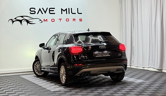 Audi Q2 4 of 5