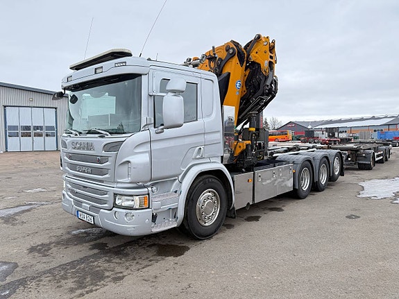 KRANVÄXLARE SCANIA P410 TRIDEM STORKRAN MED JIB LÅGMIL