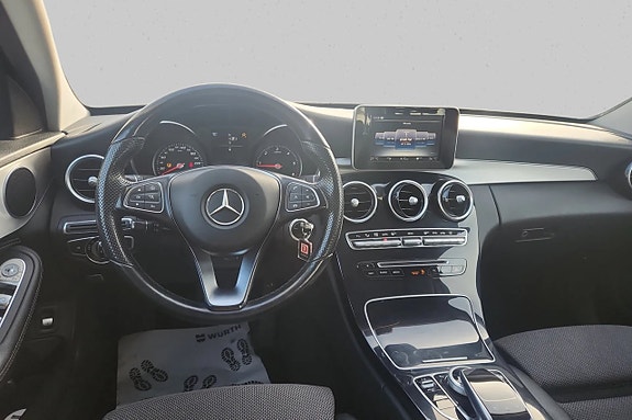 Mercedes-Benz C220 d 7 of 15