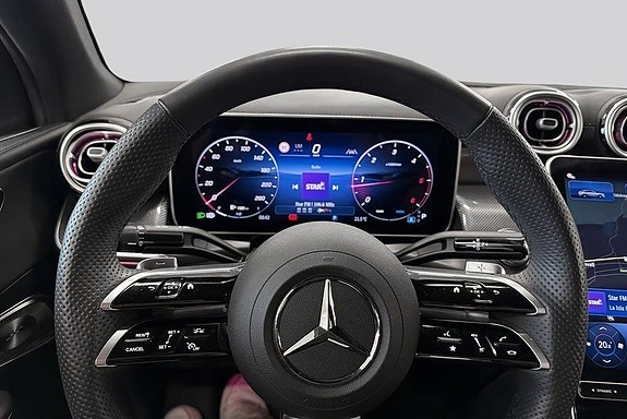 Mercedes-Benz GLC220 d 10 of 14