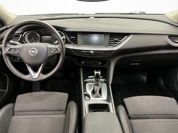 Opel Insignia 10 of 27