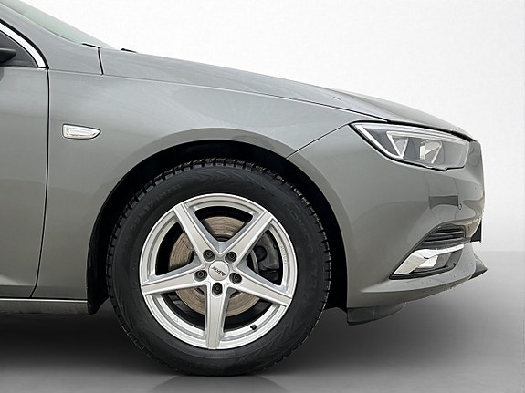 Opel Insignia 24 of 27