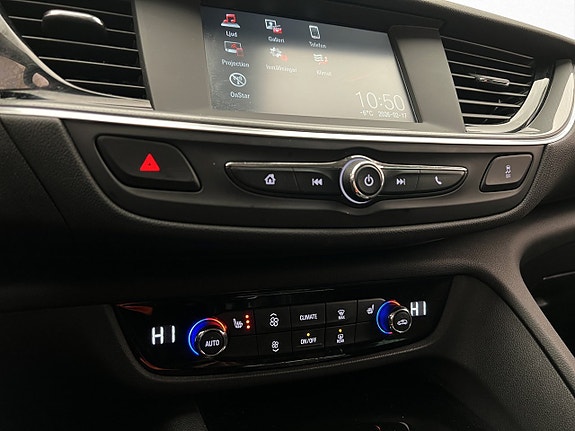 Opel Insignia 17 of 27