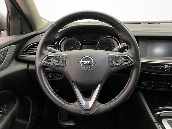 Opel Insignia 11 of 27