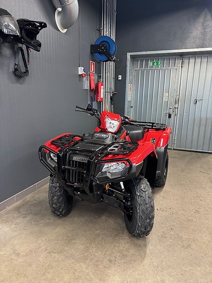 Honda Rubicon Trx520FA 3 of 5