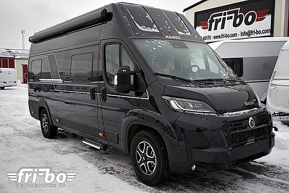 Knaus 630 ME Boxlife Platinum Selection, Långbäddar