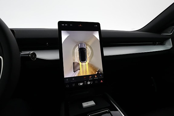 Polestar 3 13 of 19