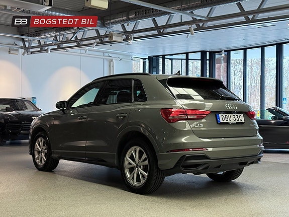 Audi Q3 5 of 5