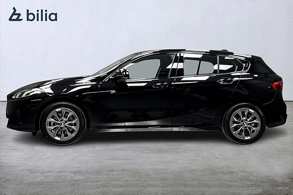 BMW 120 3 of 13