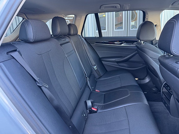 BMW 520d 14 of 26