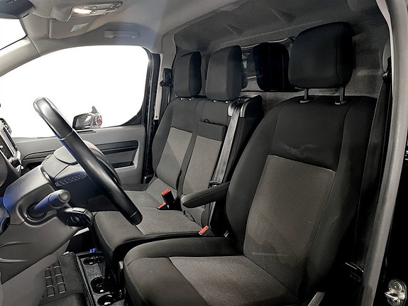 Peugeot e-Expert 6 of 15