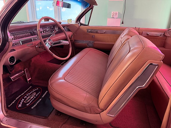 Cadillac Eldorado Biarritz 12 of 22