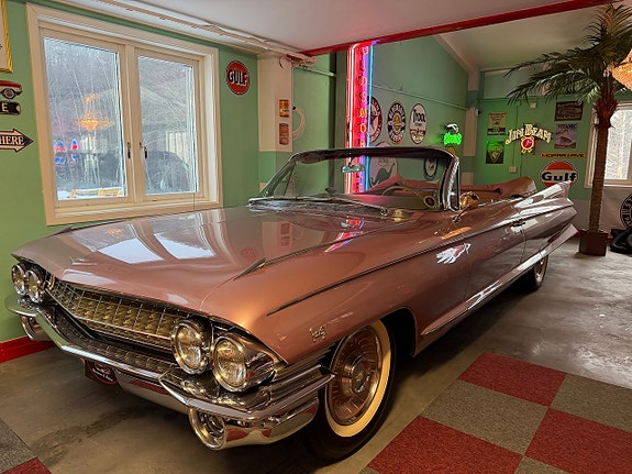 Cadillac Eldorado Biarritz 5 of 22