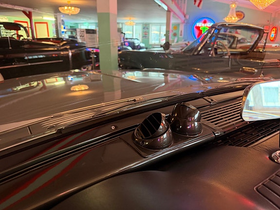 Chrysler 300 14 of 22